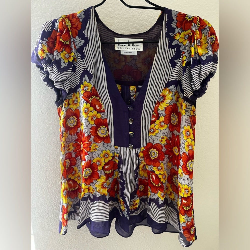Nicole Miller Road Sample Sheer Mesh Floral Blouse Size Small